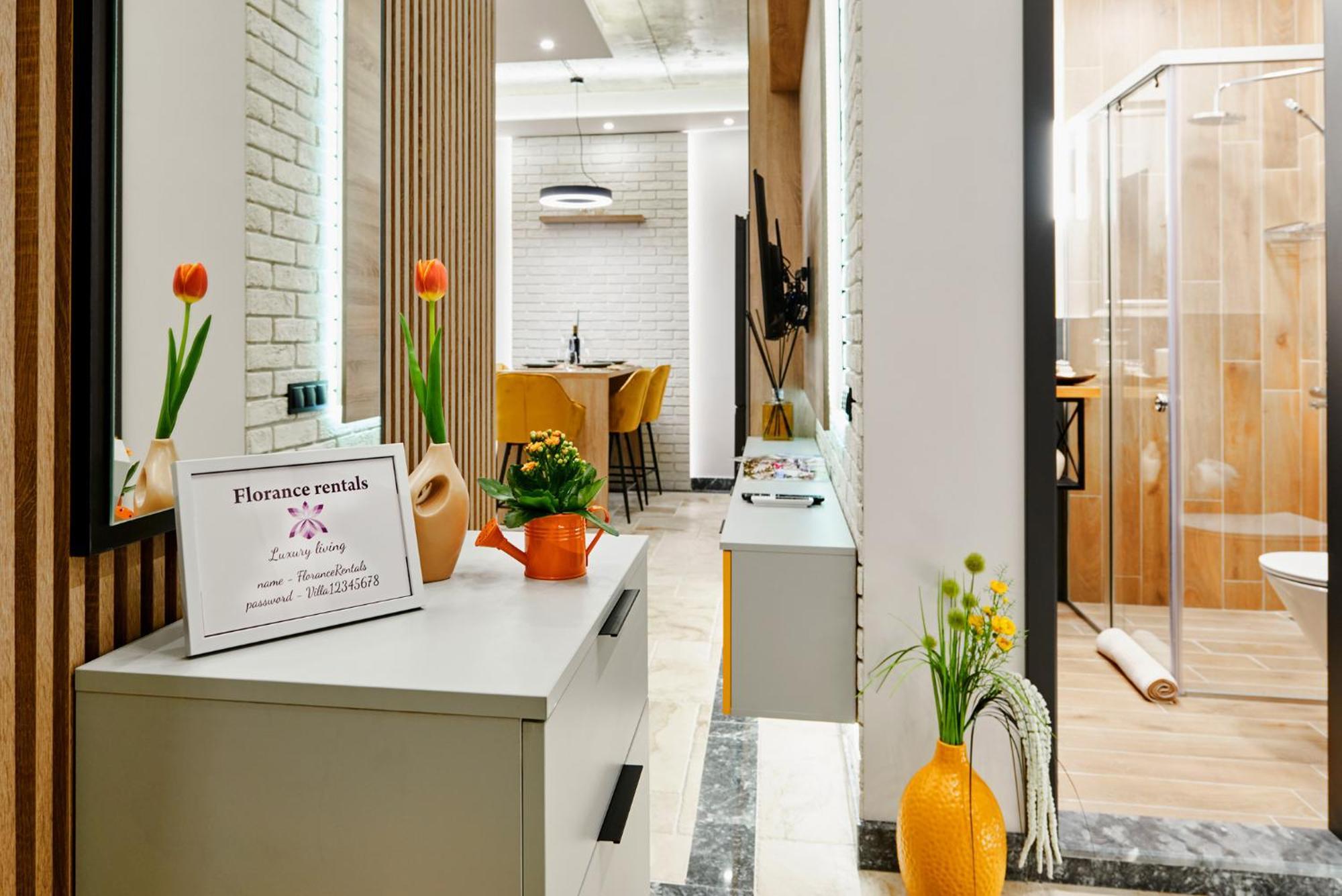 Florance Rentals Luxury Apartments In בורגאס מראה חיצוני תמונה