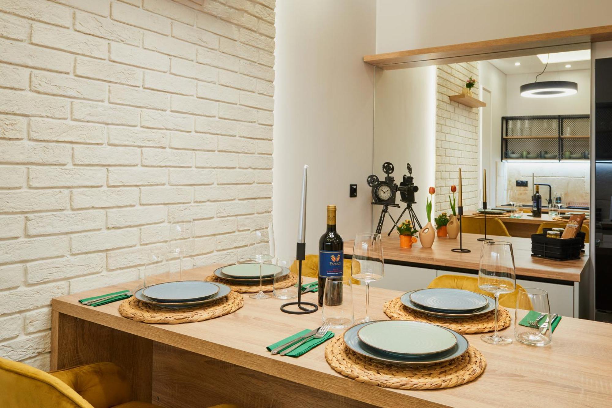 Florance Rentals Luxury Apartments In בורגאס מראה חיצוני תמונה